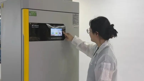 托普儀器高精度培養箱助力科學研究